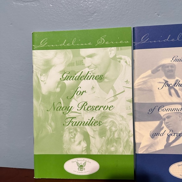 Lot of 5 Navy Naval Services Recruitment Booklets Guidelines 2006 2007 2008 - Picture 2 of 12